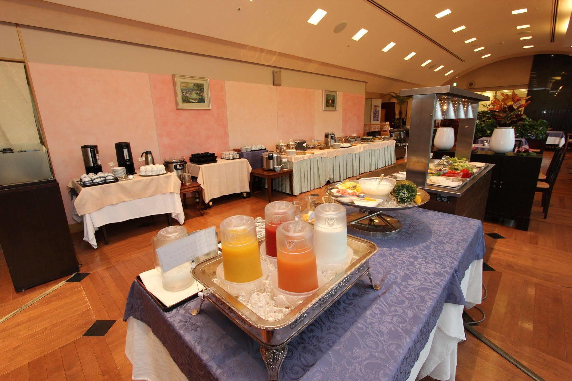 Hotel Mielparque Кумамото Екстериор снимка