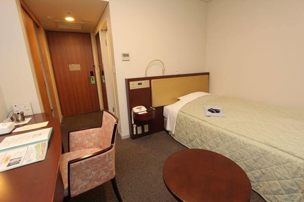 Hotel Mielparque Кумамото Екстериор снимка